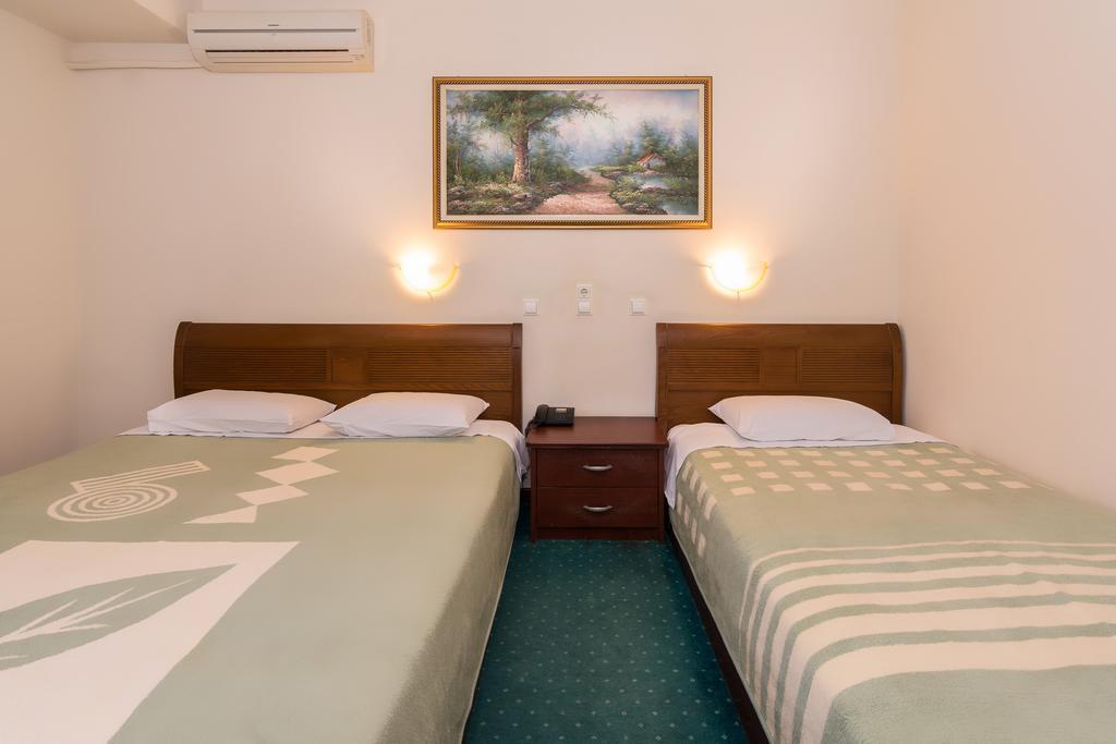 Hotel Alexandros Doxato Exterior foto